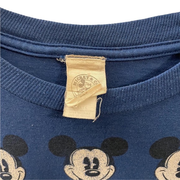 Vintage Mickey Mouse Tshirt - Picture 4 of 4